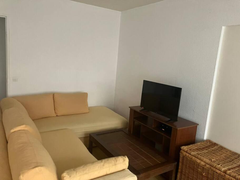 Cozy Flat In La Defense Apartment กูร์เบอวัวร์ ภายนอก รูปภาพ